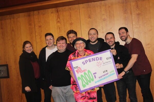 Siegburger Band „Mad Memories“ spendet 2000 Euro