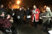 Lebendiger Adventskalender in Holzlar